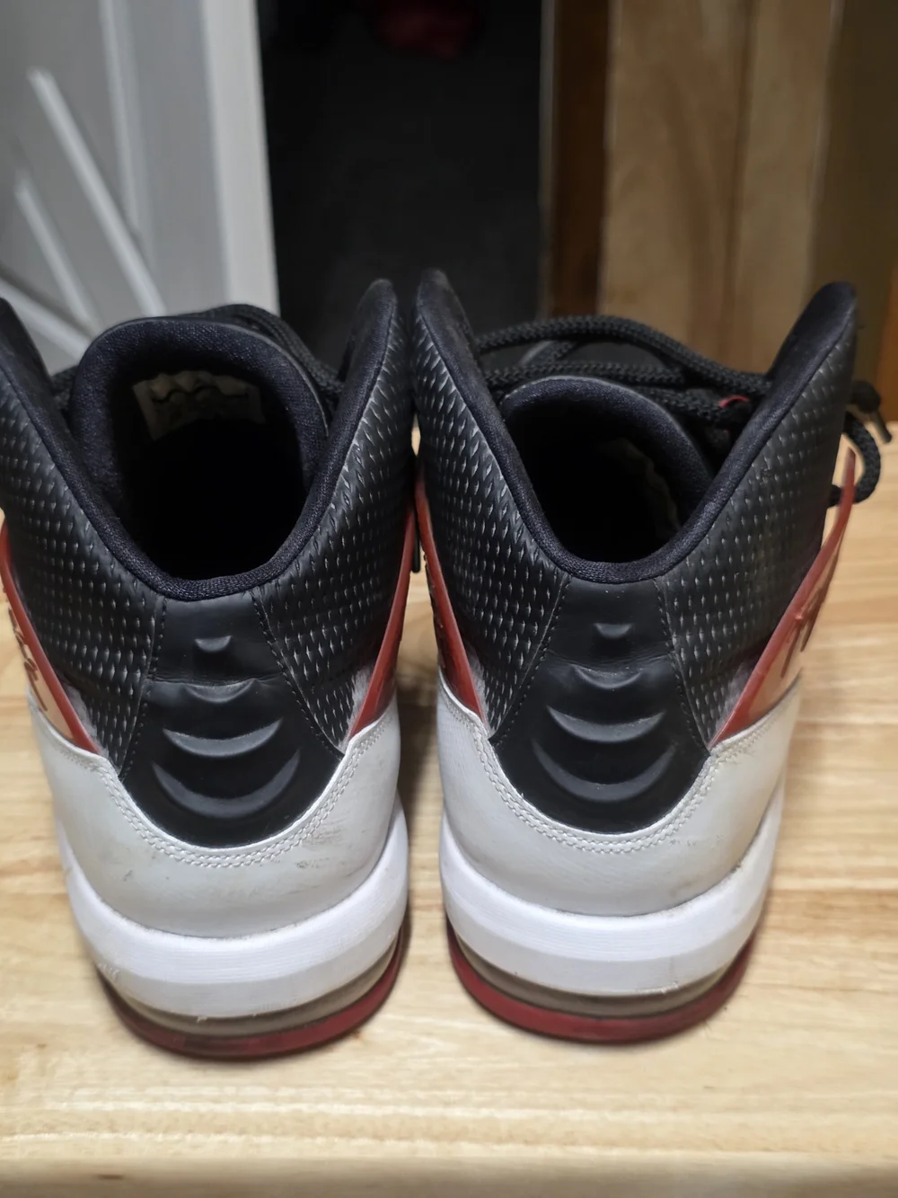 Air Jordan Incline Flight Basketball Shoe